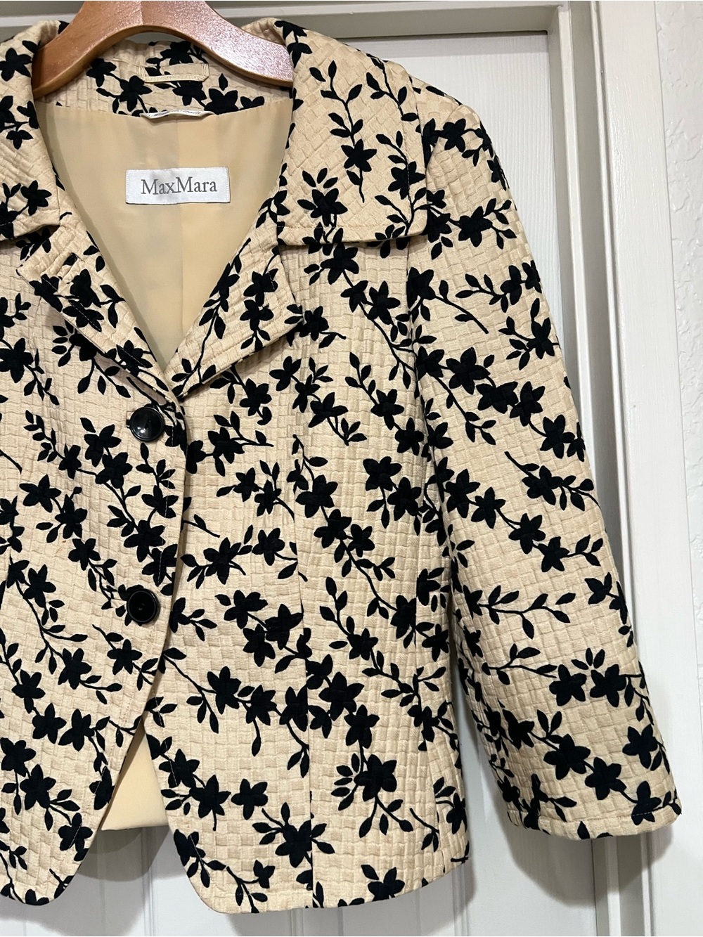 MAXMARA SILK BLEND CREAM/BLACK FLORAL QUILTED BLAZER SIZE 8 - Picture 7 of 11